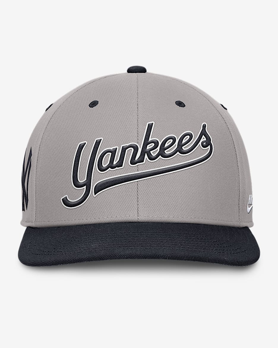 Grey fashion yankees hat